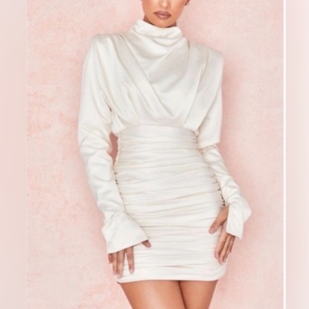 House of CB Giorgiana dress in ivory size Medium